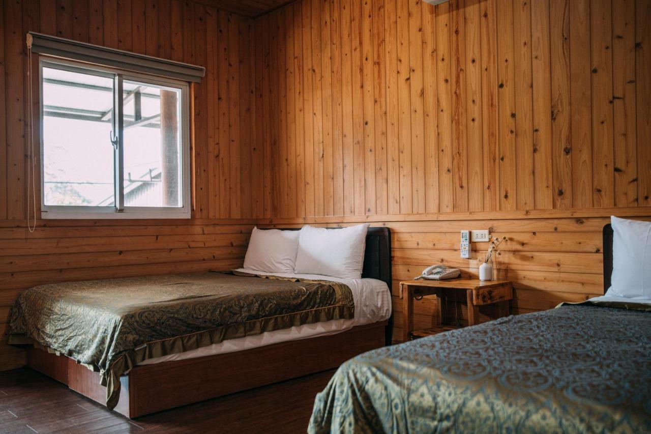 Cdr Hotspring Resort Liugui Bagian luar foto