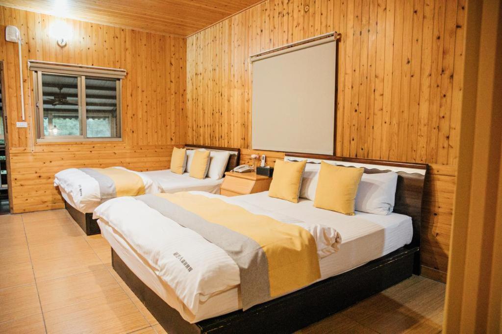 Cdr Hotspring Resort Liugui Bagian luar foto