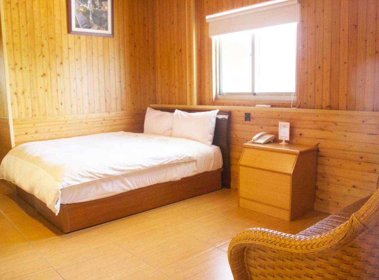 Cdr Hotspring Resort Liugui Bagian luar foto
